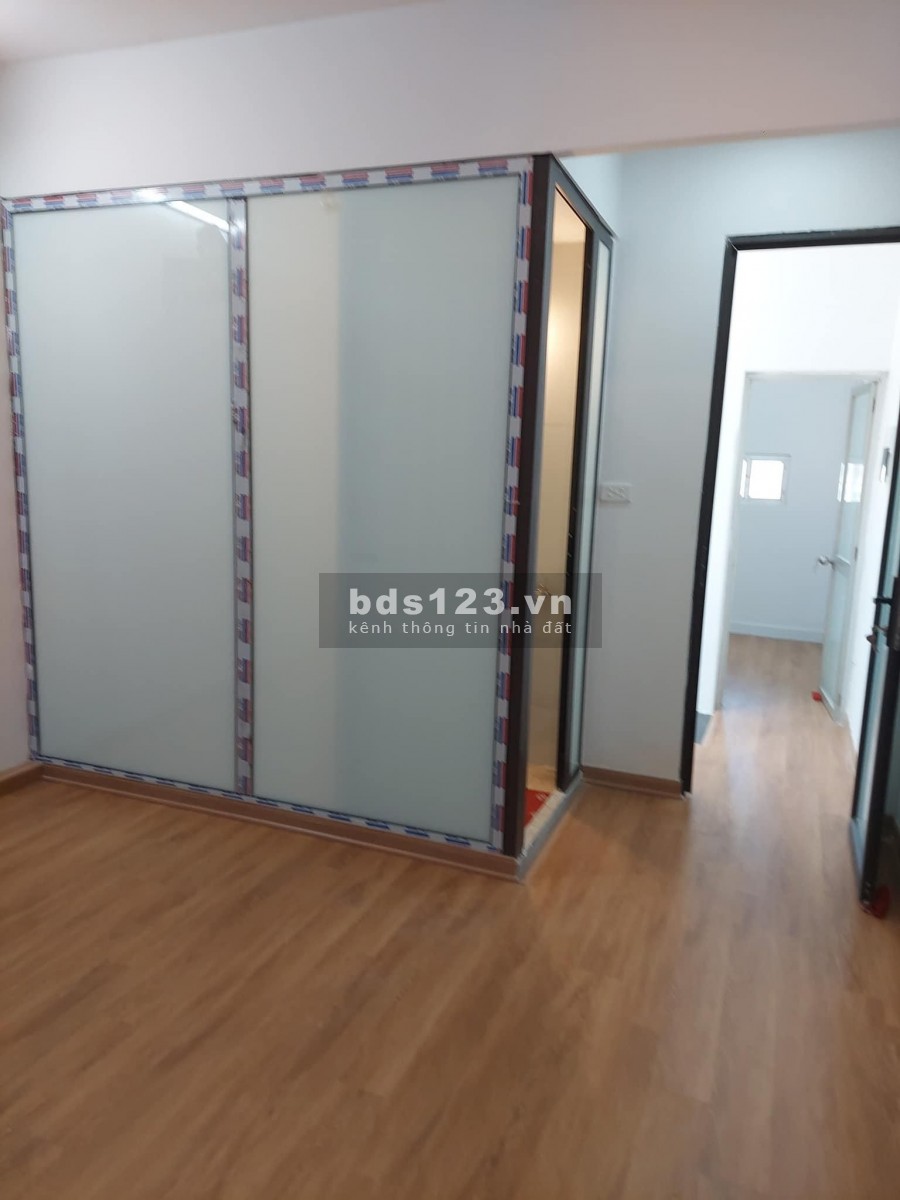 Cần bán nhà riêng dt 36m2, 4 tầng kiên cố, giá 3.75 tỷ, phố Vũ Tông Phan, Nguyễn Trãi, Thanh Xuân