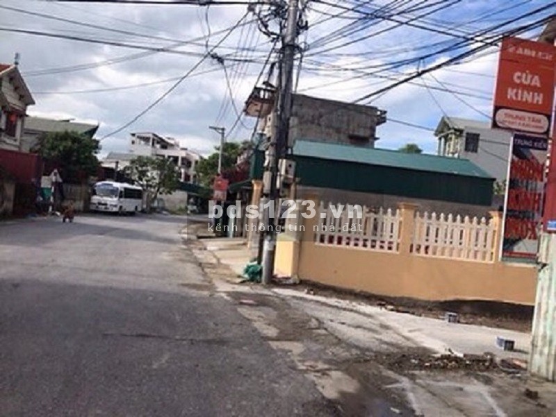 Cần bán mảnh diện tích 360m2 tại Hòa Phong, Mỹ Hào, Hưng Yên. Giá tốt liên hệ 0835459289