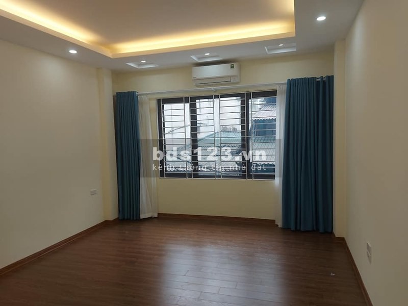 Bán nhà Lý Thái Tổ, phường 9 Quận 10 diện tích sử dụng 25m2, giá 2.7 tỷ, lh 0932501298