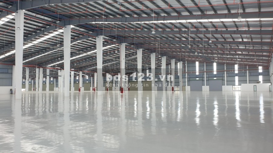 Cho thuê 1000m2 2000m2 5000m2- 24000m2 Kho, nhà xưởng tại Long Biên, Hà Nội. LH 0968530776