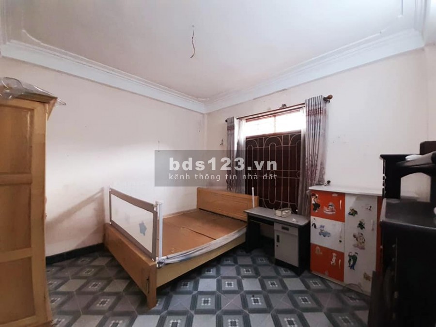 Bán nhà nguyên căn Phan Trọng Tuệ, ngõ rộng ô tô đỗ cửa, dt 65m2, giá bán 2.6 tỷ, sổ sẵn