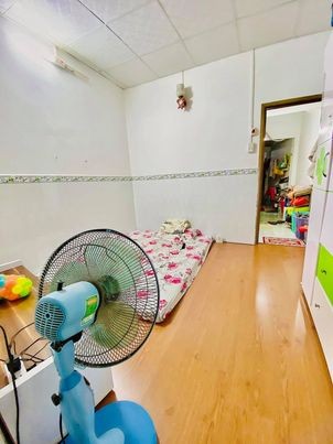 Bán nhà nguyên căn diện tích 90m2 tiện xây mới khu Vip Bạch Đằng Quận Bình Thạnh