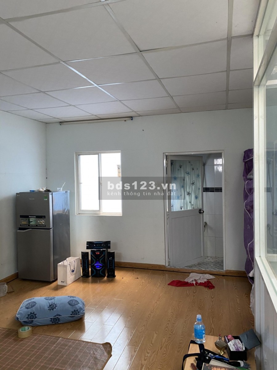 Bán nhà CẤP 4 đường Nguyễn Hữu Tiến diện tích sử dụng 53m2, 2 tầng giá bán 4.3 tỷ