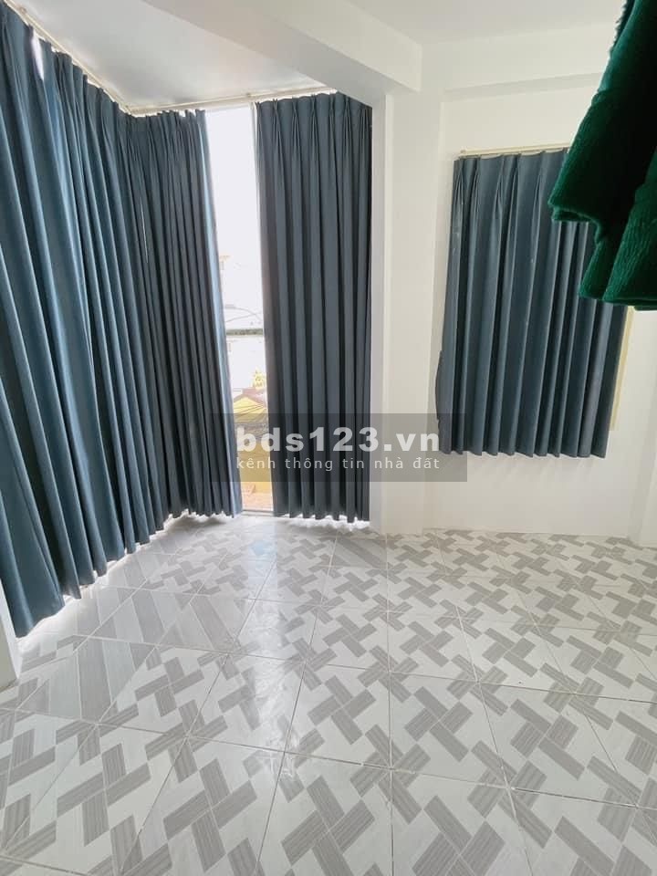 Nhà hẻm xe tải Nguyễn Văn Luông, Quận 6, giá chỉ hơn 3 tỷ cho căn nhà 4 lầu, dtsd 21m2
