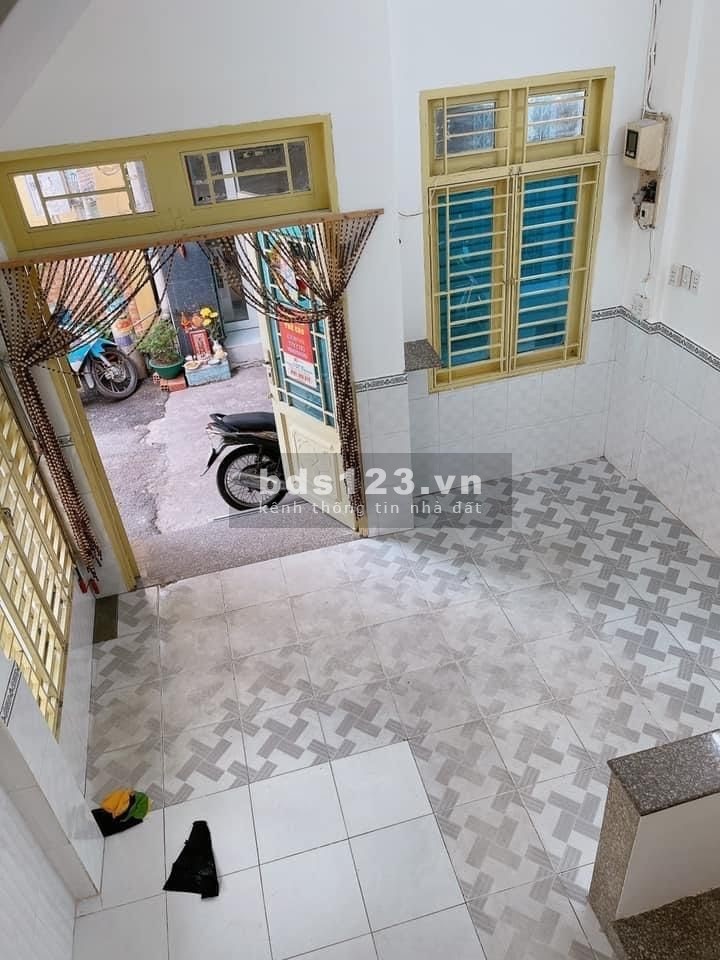 Nhà hẻm xe tải Nguyễn Văn Luông, Quận 6, giá chỉ hơn 3 tỷ cho căn nhà 4 lầu, dtsd 21m2