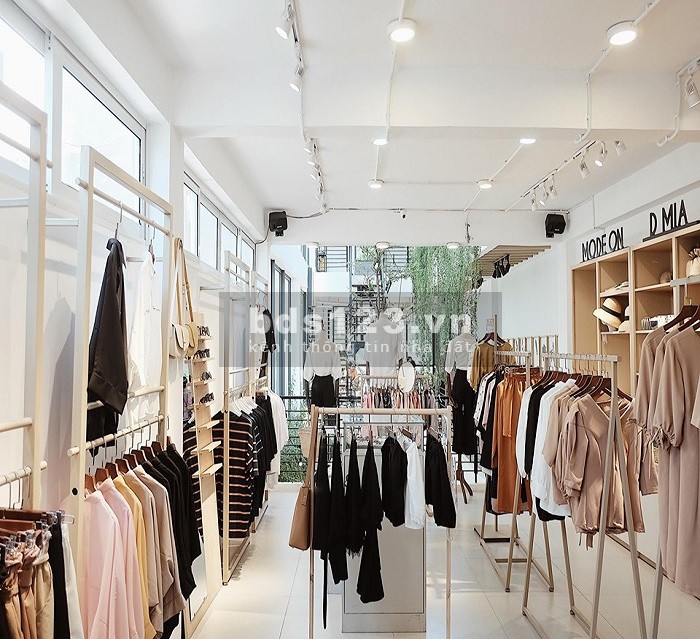 Bán nhà MP Huế, Hai Bà Trưng, mặt tiền siêu đẹp, vị trí kim cương, dtsd 190m2 giá 76 tỷ