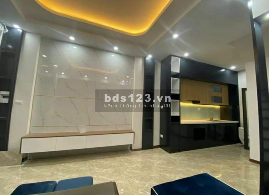 Lô góc Kim Mã Thượng, diện tích sử dụng 60m2, mặt tiền 7.8m, giá bán nhỉnh 5 tỷ