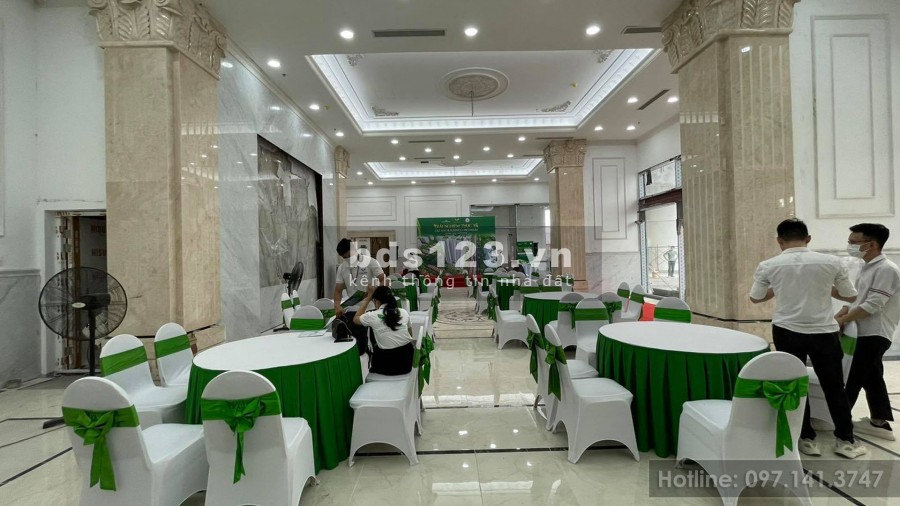 Housinco PREMIUM - Mặt đường Nguyễn Xiển, bốn mùa xanh mát, bàn giao nội thất ngoại nhập