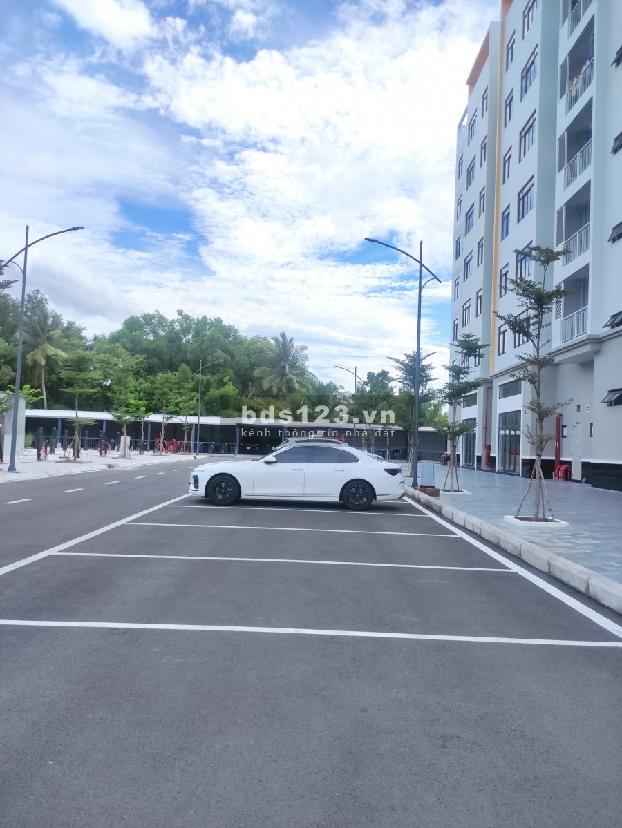 Bán nhà hoàn thiện 1 trệt 1 lầu Thường Thạnh, giá bán 2 tỷ, hỗ trợ vay 50%, sổ sẵn