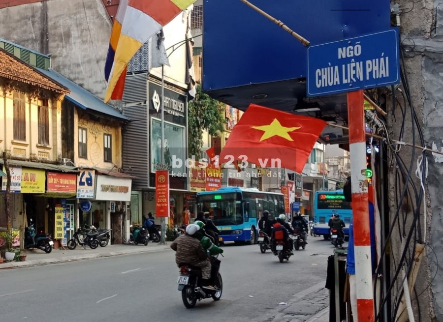 Bán GẤP nhà tại Phường Cầu Dền, Hai Bà Trưng, Hà Nội diện tích 39m2 giá Ưu đãi 1,3Tỷ