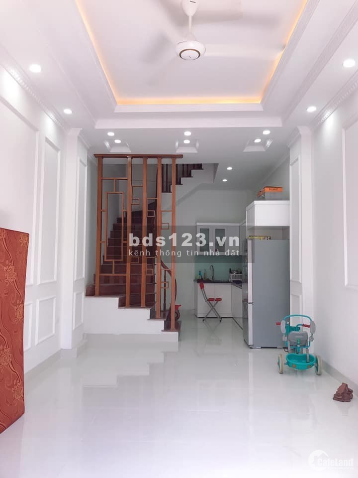 Bàn nhà mặt tiền phố Lê Văn Lương phân lô cực Vip 50m2, 5 tầng, giá chỉ 9.9 tỷ lh 0948.61.95.61