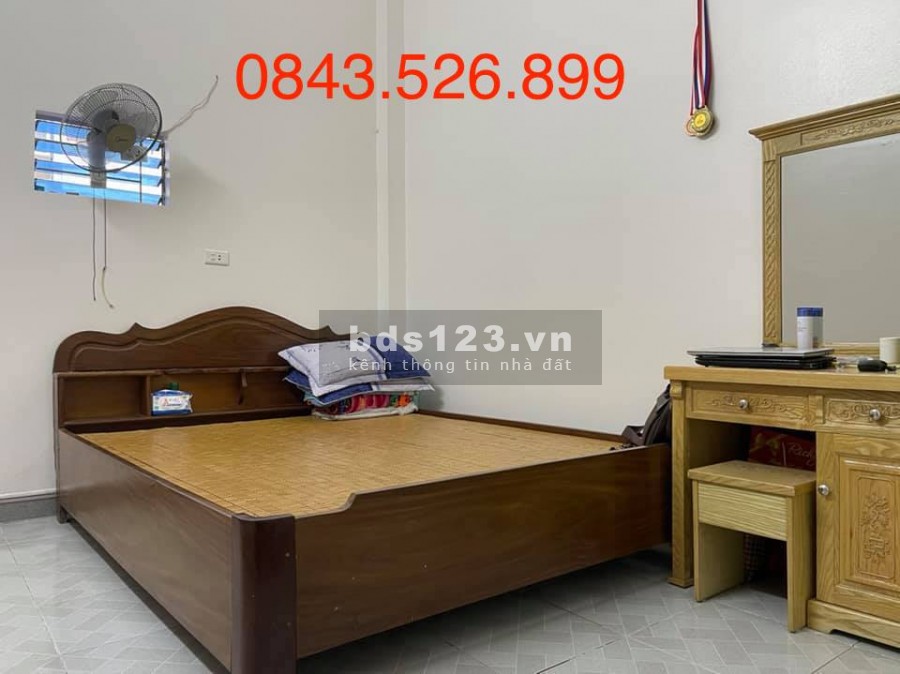 Bán nhà mặt phố Minh Khai vỉa hẻ mặt tiền rộng, diện tích sử dụng 120m2 nhỉnh 200tr/m