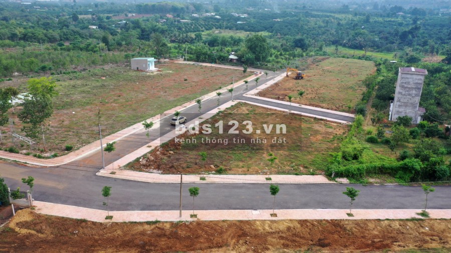 Chính chủ thanh lý gấp 1 lô diện tích 135m2 có thổ cư KP3 Hắc Dịch Phú Mỹ, giá 1.3 tỷ