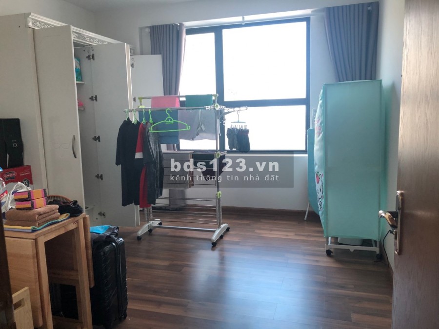 Chính chủ bán gấp căn 3 ngủ 94m2 tại Goldmark City giá chỉ 2.9 tỷ bao sang tên.