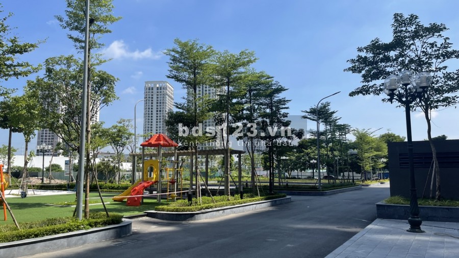 Chính chủ nhượng lại căn góc 147m2 thiết kế 4PN - BC Đông Nam, hỗ trợ vay 65%