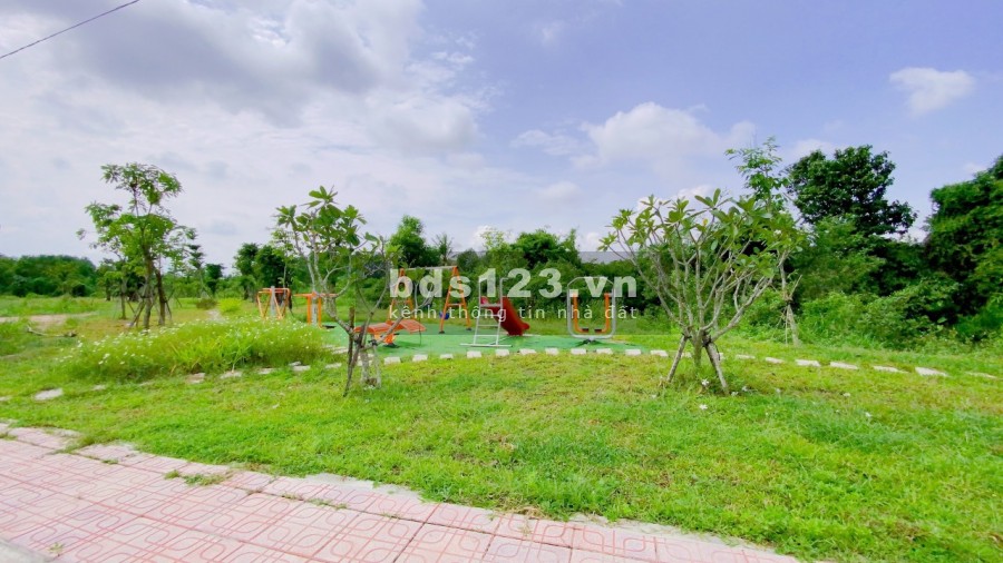 Chính Chủ cần bán gấp lô đất mặt tiền Nguyễn Trung Trực. TP Biên Hòa.