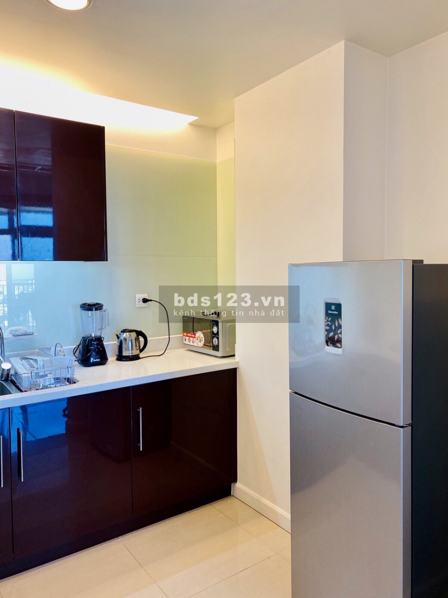Azura cho thuê căn hộ 1PN cao cấp giá 10 triệu/tháng, vị trí tuyệt vời nằm ngay bên bờ sông Hàn