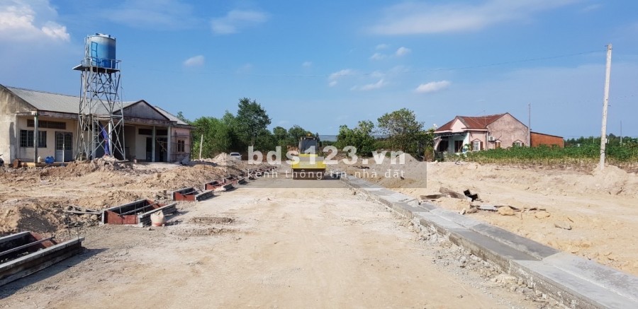 Đất thị xã Phú Mỹ ngay trung tâm hành chính, sổ đỏ, xây dựng tự do ngay KCN Mỹ Xuân