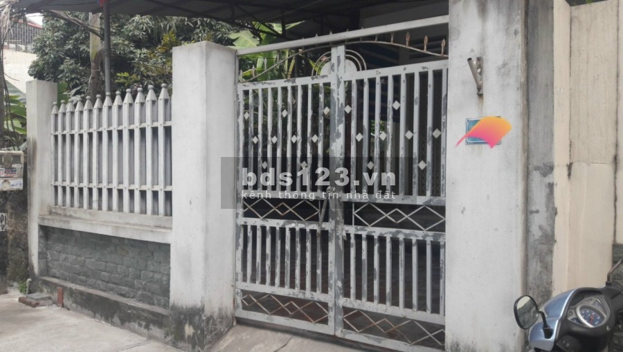 Bán Nhà cấp 4 diện tích 140m2 tại Liên Bảo – Vĩnh Yên, cạnh chợ tổng. LH: 0988758886