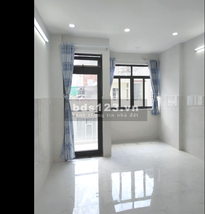 35m2 x 4 tầng,3.65 tỷ - Triều Khúc - KD tốt, ngõ thông rộng, xung quanh nhiều trường ĐH lớn.