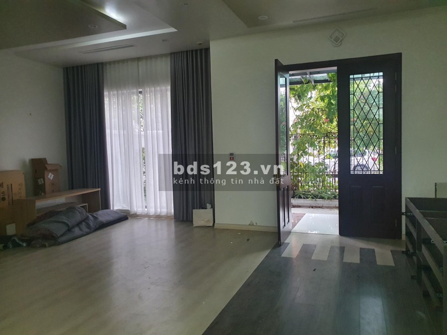 Siêu Phẩm Nhà 5 Tầng Đẳng Cấp Vinhome Riverside Nguyệt Quế Long Biên