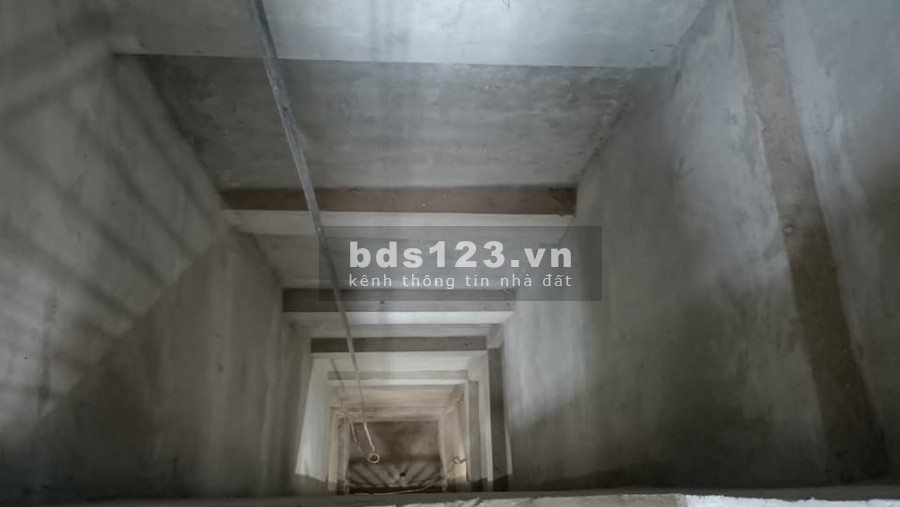 Bán nhà An Dương Vương Tây hồ, view sông, sát mặt phố gara ô tô thang mát, dt 45m2, giá 5.7 tỷ