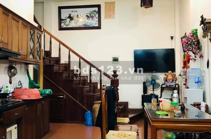 Giảm mạnh nhà Hoàng Văn Thụ, Tân Bình, diện tích sử dụng 46m2, giá hời, khu dân cư đông