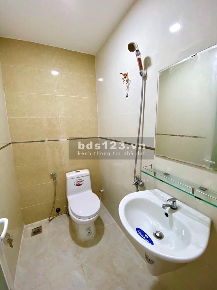 Bán nhà trong KDC Trung Thành, xây mới DT nhà 112m2, tặng ngay 5 chỉ vàng SJC