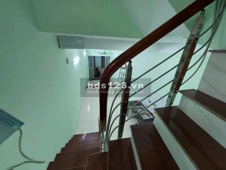 Cần bán nhà riêng Phố Vương Thừa Vũ, ngõ 3 gác, 38m, giá 3,4 tỷ(thương lượng mạnh)