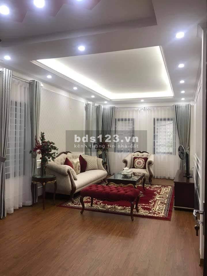 Bán nhà Trần Quang Diệu Kinh doanh đỉnh ô tô tránh có thang máy 62m2 14.5 tỷ