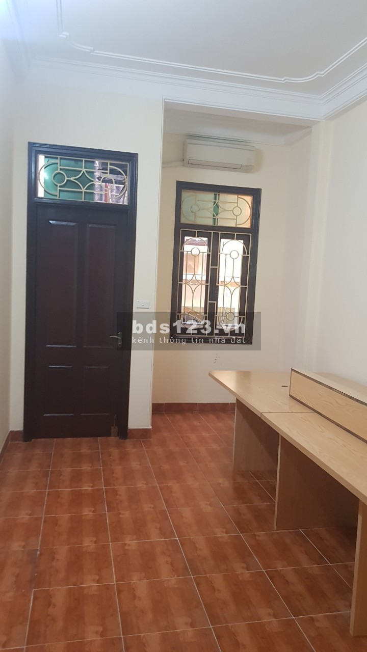Nhà Văn Quán diện tích sử dụng 35m 4 tầng, ngõ ô tô, chỉ hơn 3 tỷ, liên hệ 0972846379