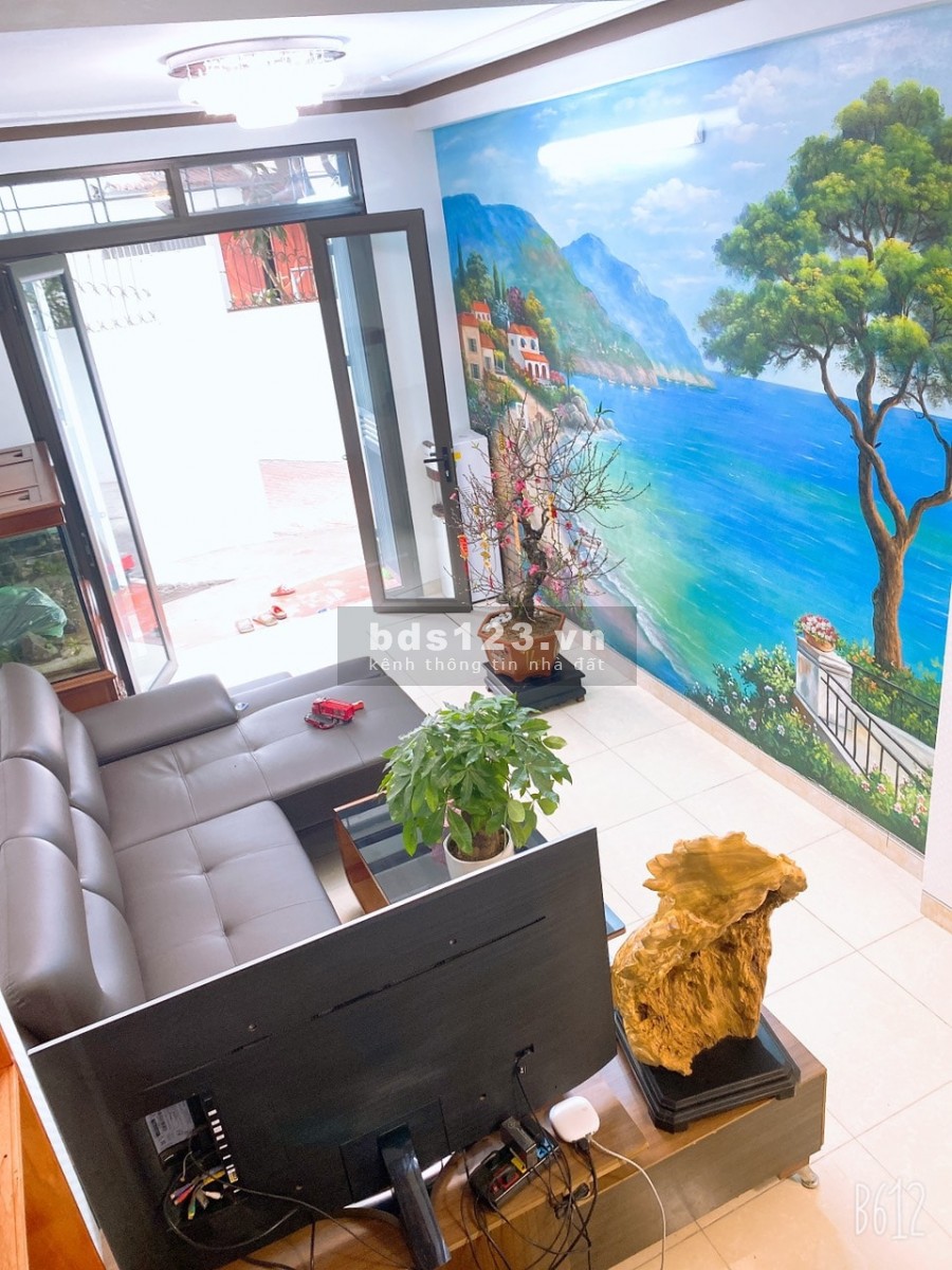 Bán nhà 5 tầng tại Cổ Nhuế, diện tích 54m2, giá bán 4.25 tỷ, ngõ to, view đẹp, cực hiếm