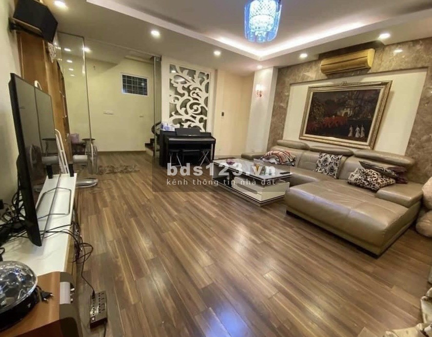 Nhà Bạch Mai, diện tích sử dụng 28m2, 5 tầng, mặt tiền rộng, thoáng, sáng giá bán 2.1 tỷ