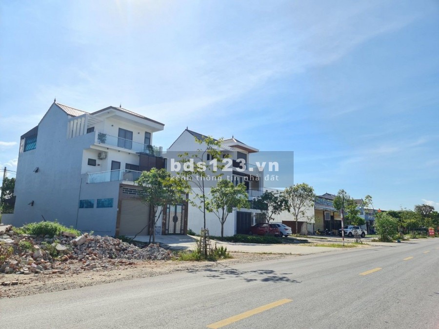 Đất đẹp Nghi Ân đường 35m giá đẹp đầu tư, liên hệ 0944287777, giá tốt đầu tư