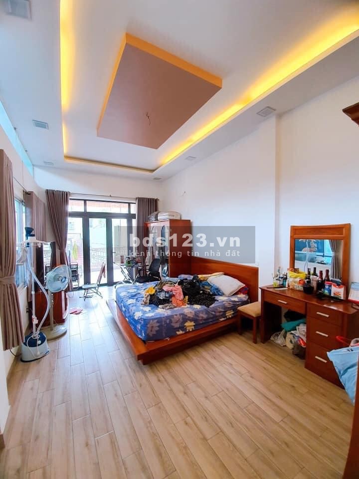 Bán nhà nguyên căn Quận Bình Thạnh, liền kề Quận 1, giá 21.2 tỷ, liên hệ 0947520968