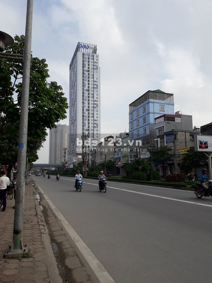 Mặt phố Lê Trọng Tấn Quận Hà Đông, đúc kiên cố 5 tầng diện tích sử dụng 81m2, giá 11.5 tỷ