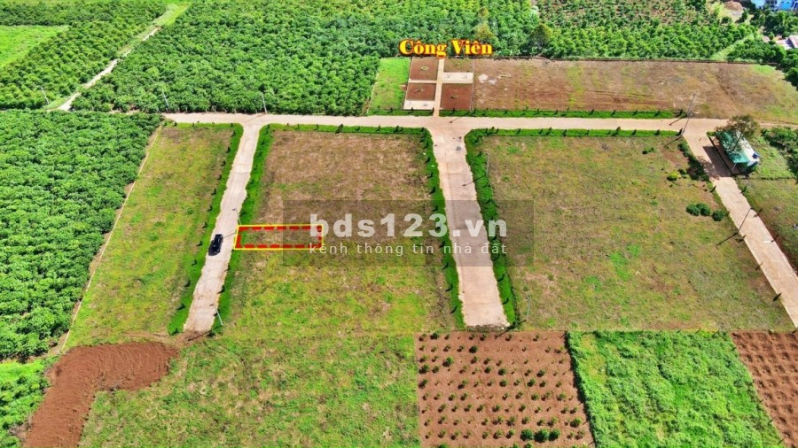 Ảnh hưỡng covid - cần bán gấp lô đất ven hồ , công chứng sang tên trong ngày
