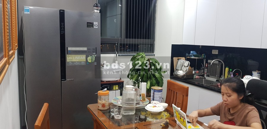 Cần bán nhà Thịnh Liệt, Hoàng Mai, Siêu đẹp, diện tích 22m2 đúc 3.5 tầng, giá bán 2.9 tỷ