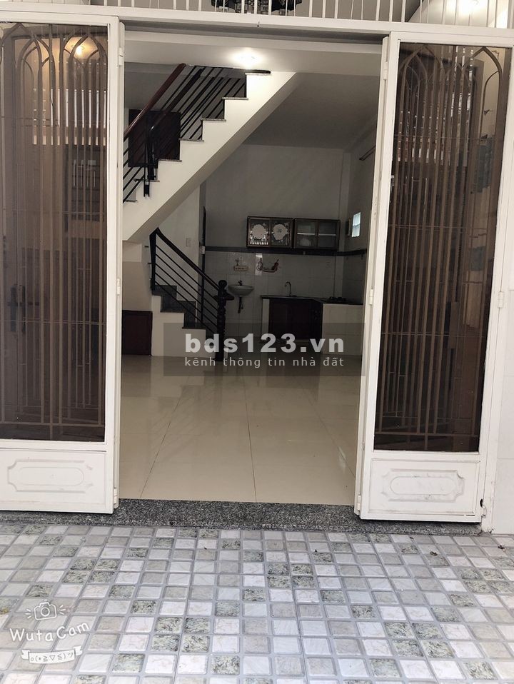 Bán nhà Nguyễn Thượng Hiền, sát vách Bình Thạnh, diện tích 43m2 giá bán chỉ 4.5 tỷ