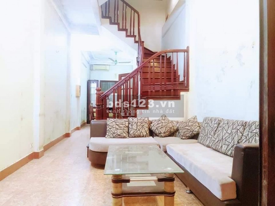 Bán nhà Trần Bình Quận Cầu Giấy 2 mặt ngõ trước sau thông số vàng dt 42m2 giá 4 tỷ