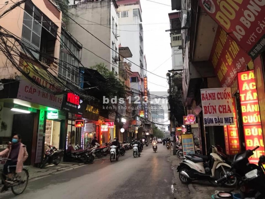 Bán nhà đất phố Tân Triều, mặt tiền cực rộng, diện tích cực lớn, cho mọi loại hình kinh doanh