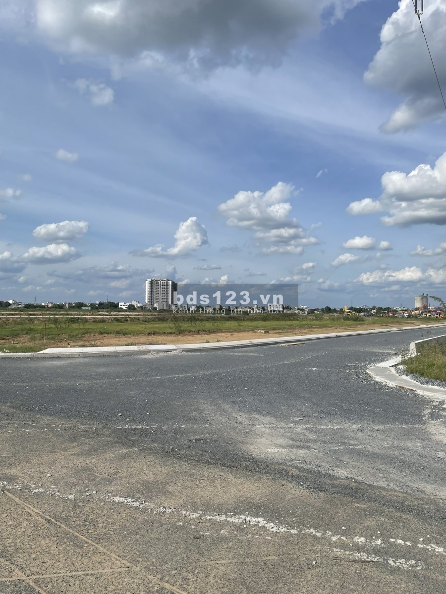 Chuyên bán đất nền dự án Đại Học Quốc Gia 245 Quận 9, giá tốt đầu tư mùa dịch