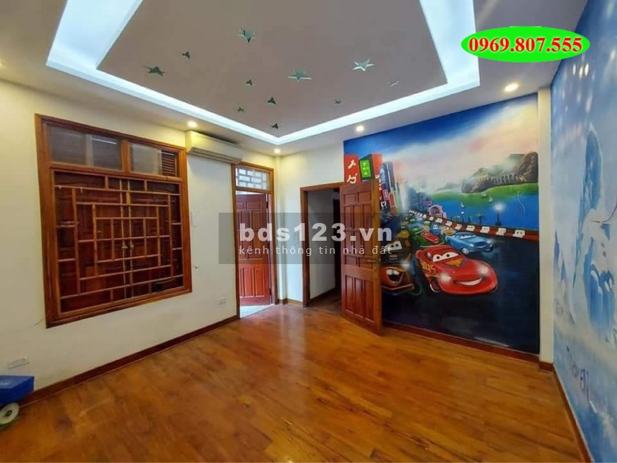 Cần bán gấp nguyên căn Đại Từ, Quận Hoàng Mai, diện tích 60m2, đúc 4 tầng, mt 4m, giá 3.5 tỷ