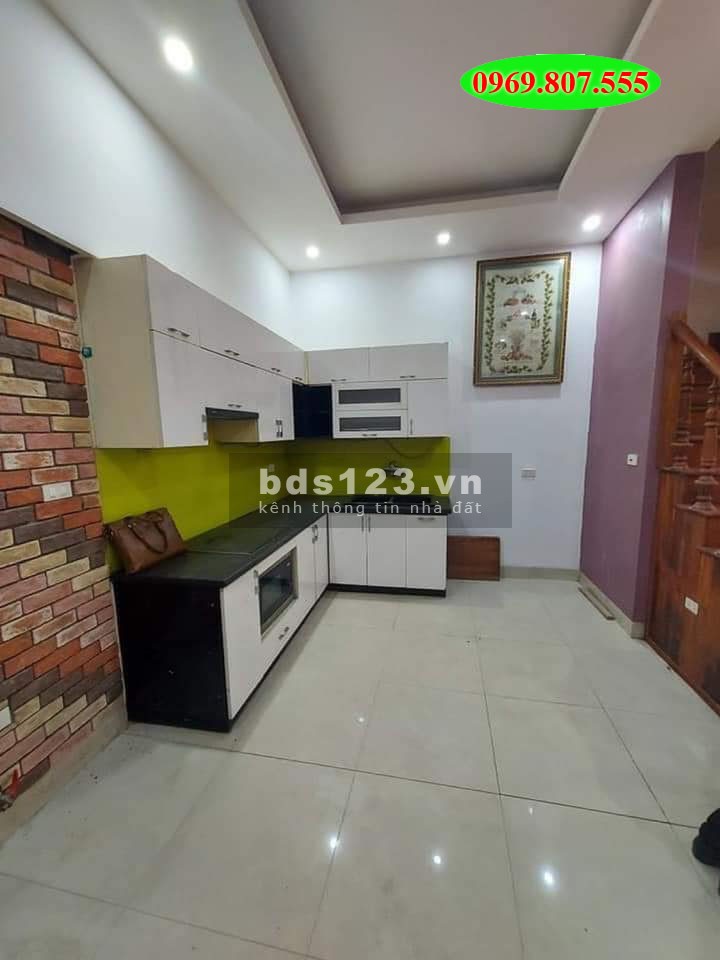 Cần bán gấp nguyên căn Đại Từ, Quận Hoàng Mai, diện tích 60m2, đúc 4 tầng, mt 4m, giá 3.5 tỷ