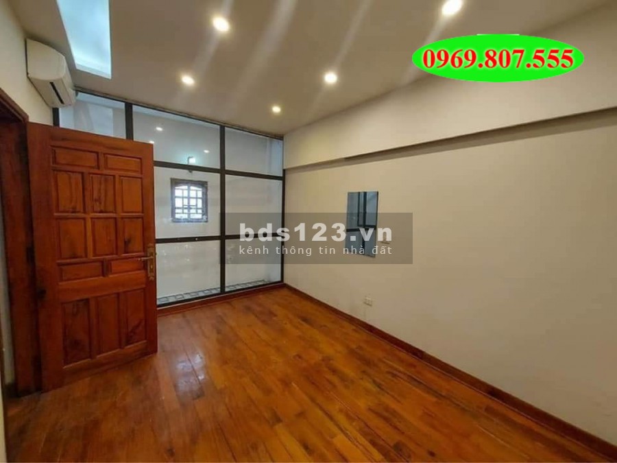 Cần bán gấp nguyên căn Đại Từ, Quận Hoàng Mai, diện tích 60m2, đúc 4 tầng, mt 4m, giá 3.5 tỷ