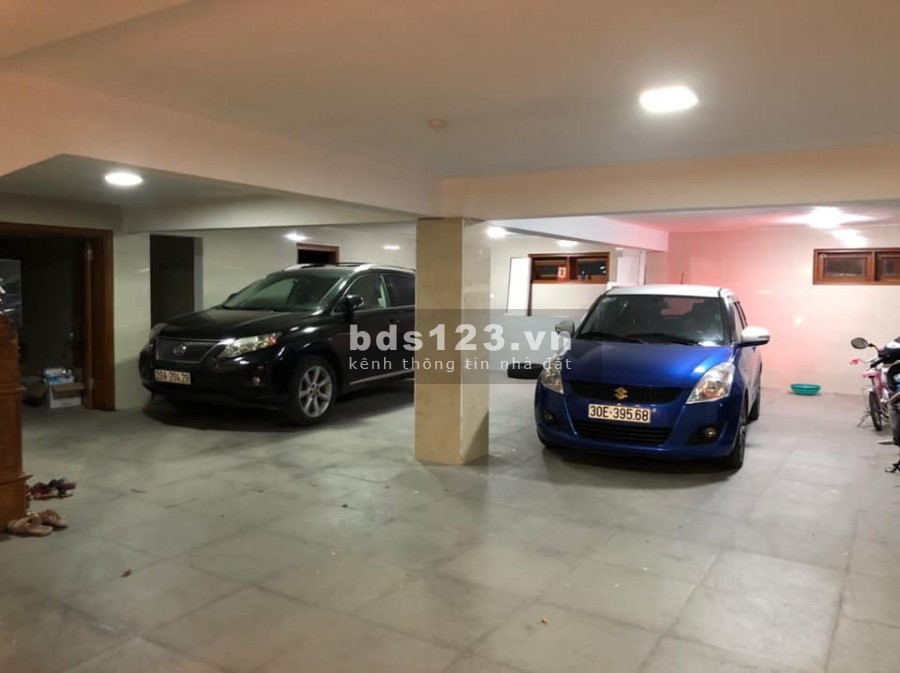 Biệt Thự Trung Kính lô gốc nội thất sang trọng thang máy dt 290m2 gara rộng giá 76 tỷ