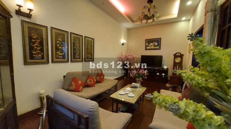 Biệt thự sân vườn, 2 mặt tiền, ô tô, kinh doanh, 4 tầng x 130m2, Cầu Giấy, chỉ 15.8 tỷ