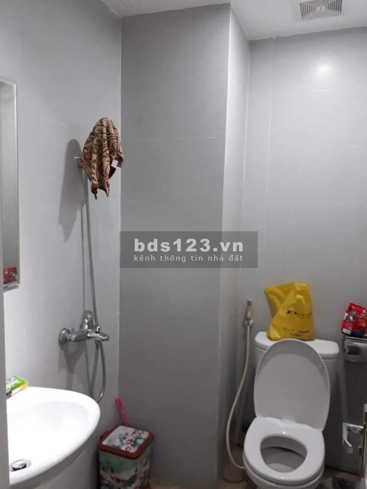 Bán nhà Phạm Tuấn Tài diện tích sử dụng 62m2, 7 tầng mặt tiền 5m giá chỉ 15 tỷ Cầu Giấy