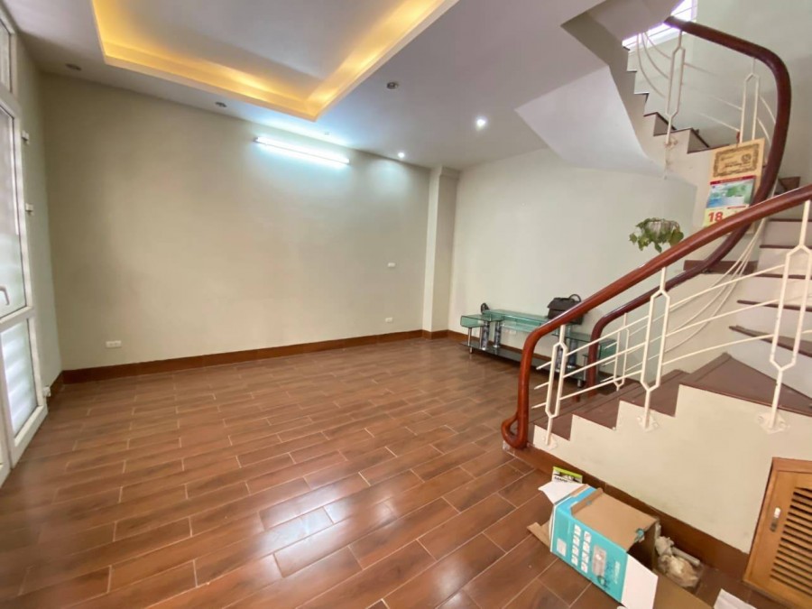 Vị trí vàng kinh doanh Quận Hà Đông khu phân lô diện tích sử dụng 45m2 giá bán 7.9 tỷ