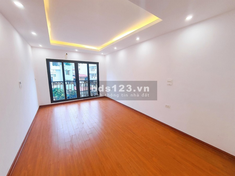 Nhà 5 Tầng mới xây cực đẹp, cực rẻ ô tô đỗ cổng ở An Trai, Vân Canh, Hoài Đức,, lh 0866657649